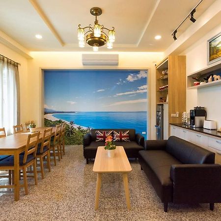 แพนดอร่า Apartment Taitung ภายนอก รูปภาพ