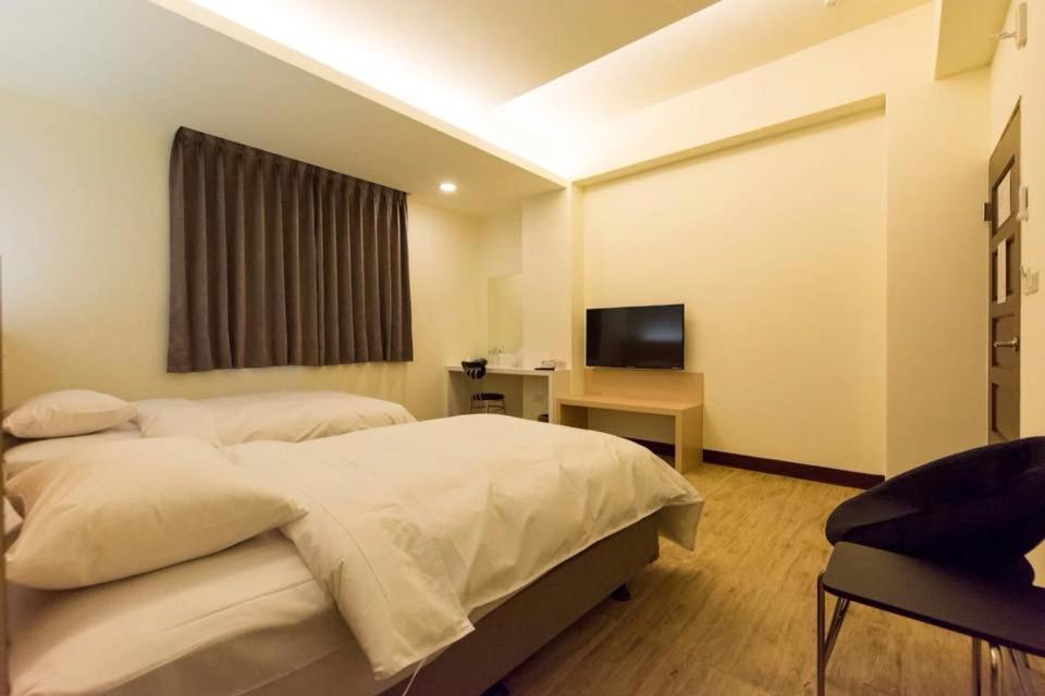 แพนดอร่า Apartment Taitung ภายนอก รูปภาพ